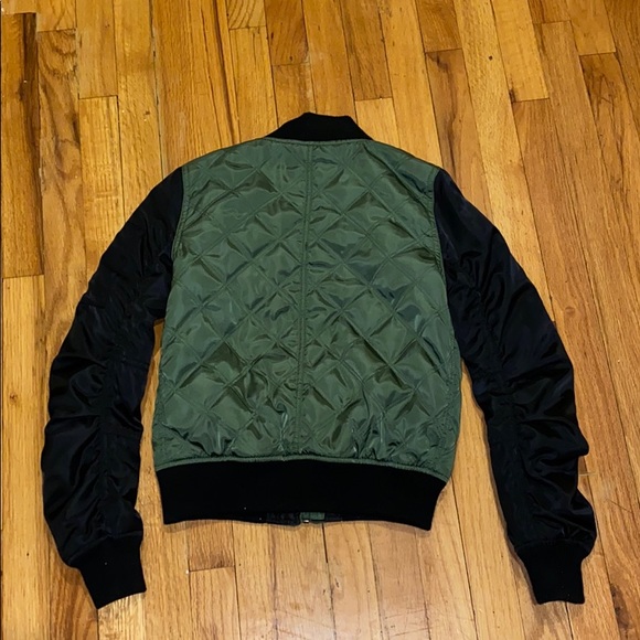Bomber jacket - Picture 2 of 7